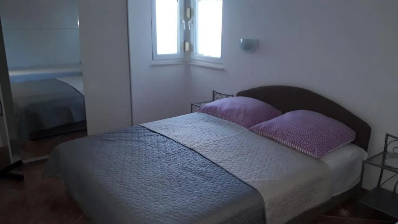 Apartment Apartmani Jureta Okrug Gornji Croatia