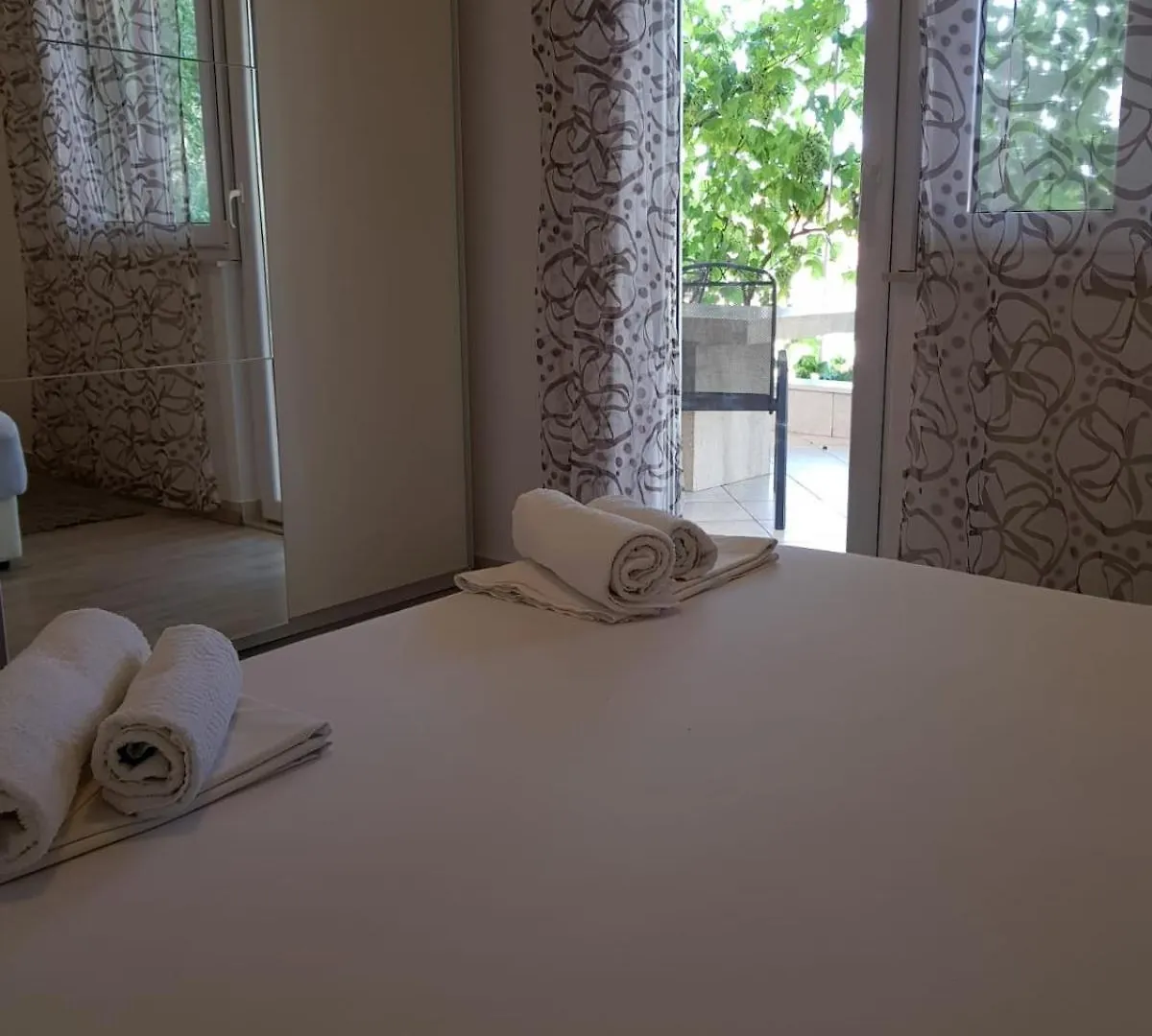 Apartmani Jureta Okrug Gornji 0*,