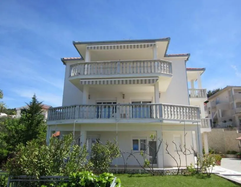 Apartmani Jureta Okrug Gornji 0*,