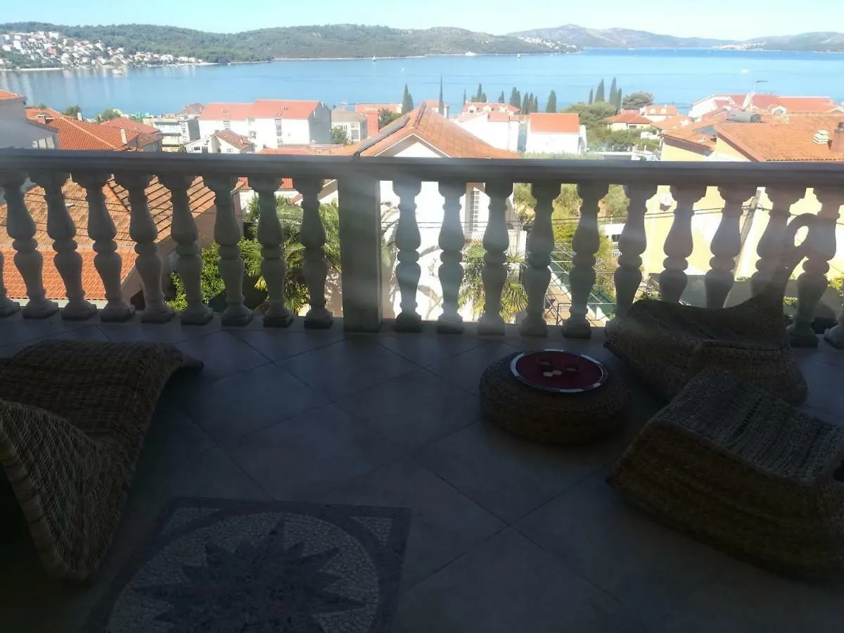 Apartmani Jureta Okrug Gornji 0*,  Croatia